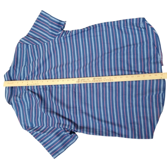 Vineyard Vines Blue and Pink Striped Short Sleeve. MED - Picture 8 of 8